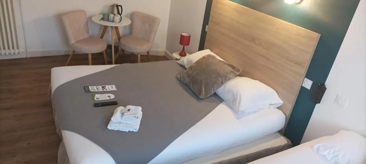 Hotel Le Petit Billot 2*, Vitre (Ille-et-Vilaine) France
