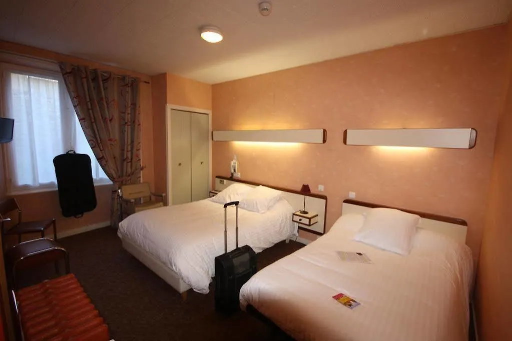 Hotel Le Petit Billot 2*, Vitre (Ille-et-Vilaine) France